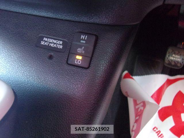 Toyota PRIUS 2016-08 354953-11