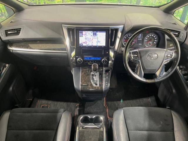 Toyota ALPHARD 2016-10 182453-1