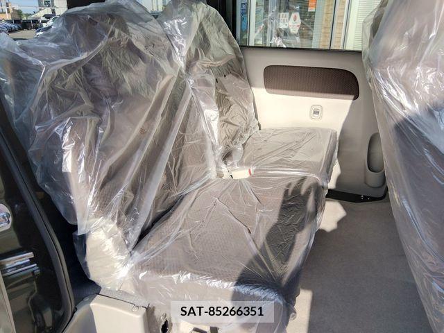 Suzuki EVERY 2024-03 297446-4