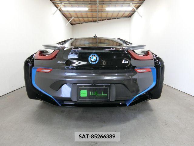 Bmw I8 2015-02 205297-8