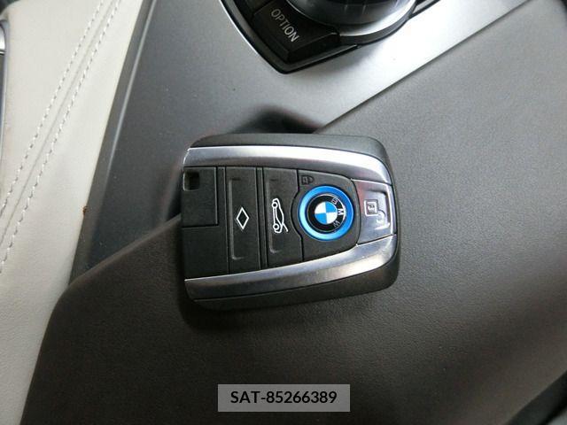 Bmw I8 2015-02 205297-16