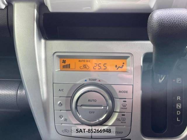 Suzuki HUSTLER 2017-06 238495-4