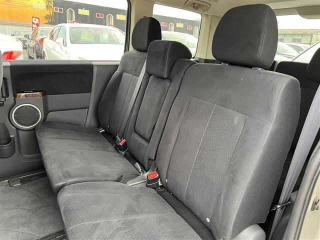 Mitsubishi DELICA D5 2014-04 25129-19