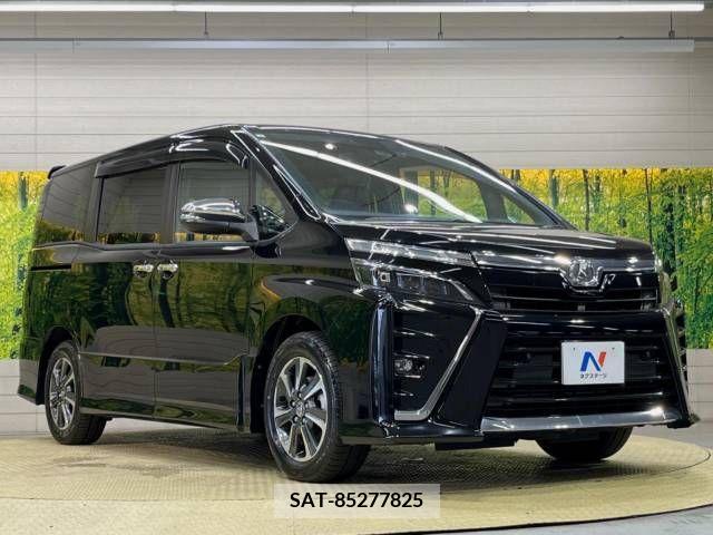 Toyota VOXY 2019-03 382857-17