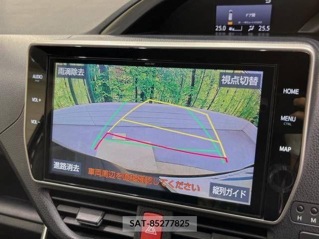 Toyota VOXY 2019-03 382857-6