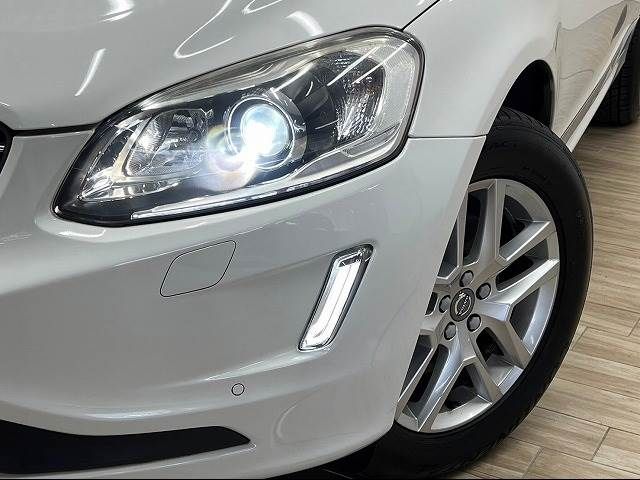 Volvo XC60 2017-09 181365-17