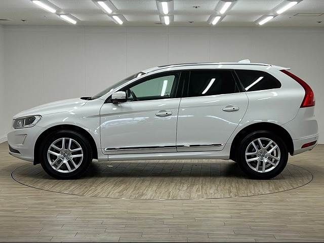 Volvo XC60 2017-09 181365-16
