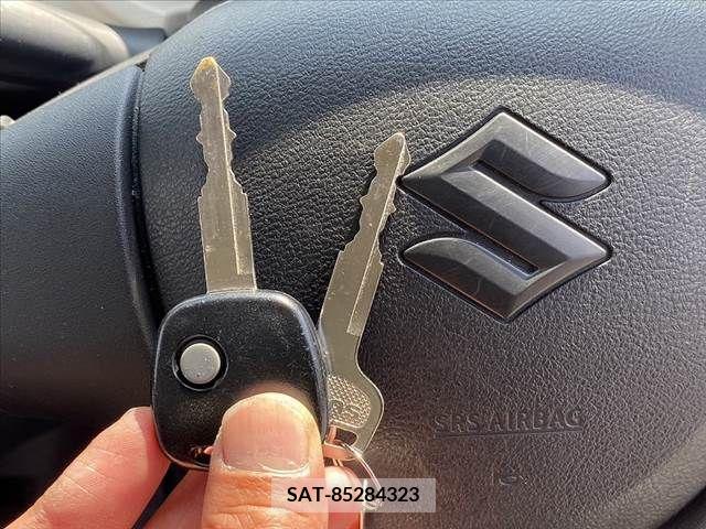 Suzuki ALTO 2018-02 325217-3