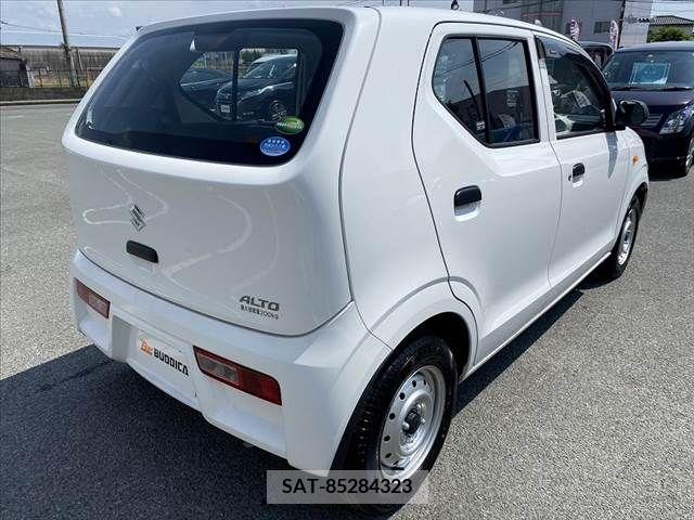 Suzuki ALTO 2018-02 325217-12