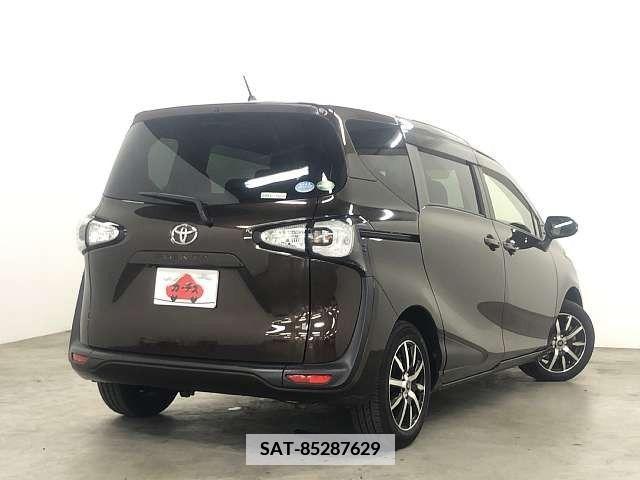 Toyota SIENTA 2016-07 336719-2