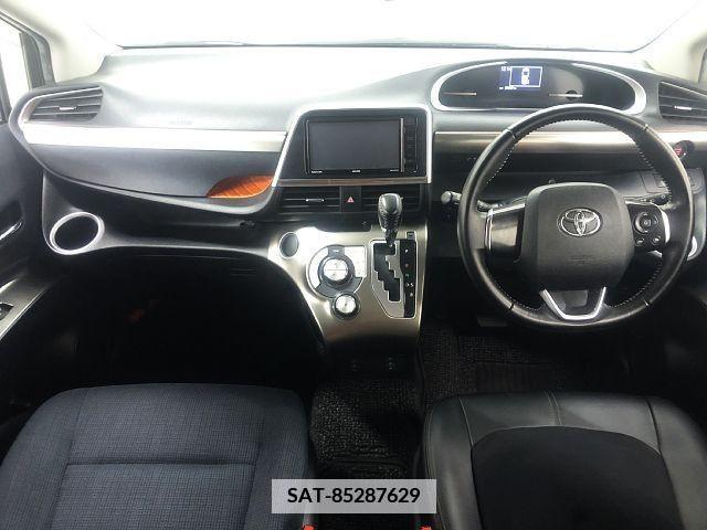 Toyota SIENTA 2016-07 336719-1
