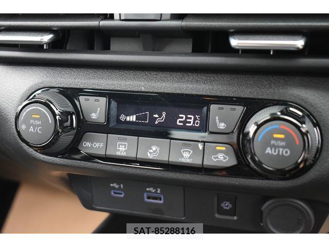 Nissan AURA 2023-08 302763-11