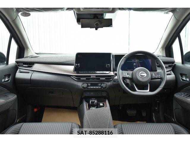 Nissan AURA 2023-08 302763-2