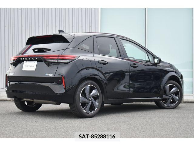 Nissan AURA 2023-08 302763-1