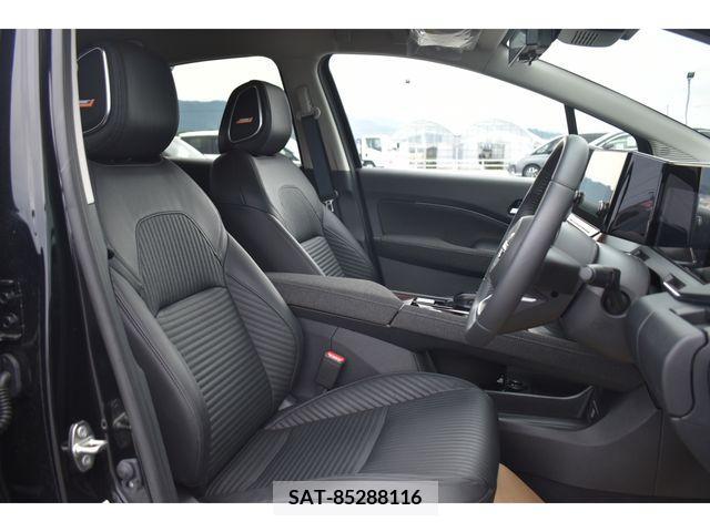 Nissan AURA 2023-08 302763-16