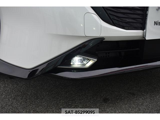 Nissan AURA 2022-06 382491-25