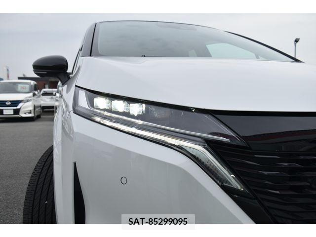 Nissan AURA 2022-06 382491-24
