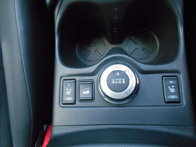 Nissan X-TRAIL 2016-08 3067-9