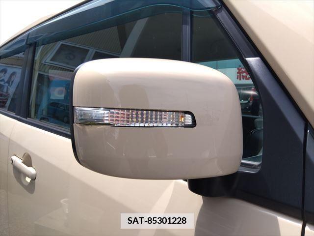Nissan MOCO 2011-11 364044-5