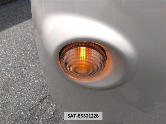 Nissan MOCO 2011-11 364044-4