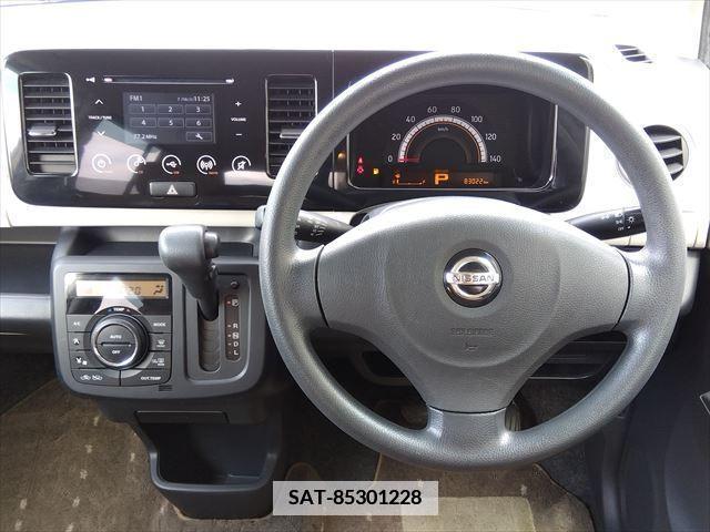 Nissan MOCO 2011-11 364044-1