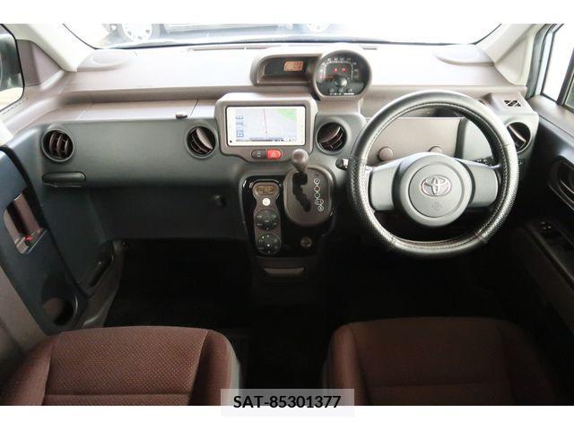 Toyota SPADE 2013-11 286044-5