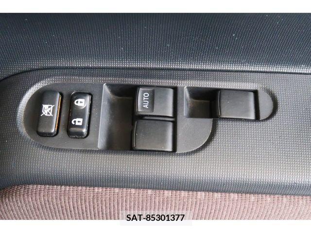 Toyota SPADE 2013-11 286044-13