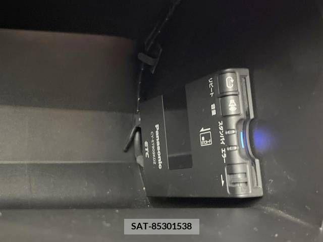 Toyota PRIUS 2016-04 344785-4