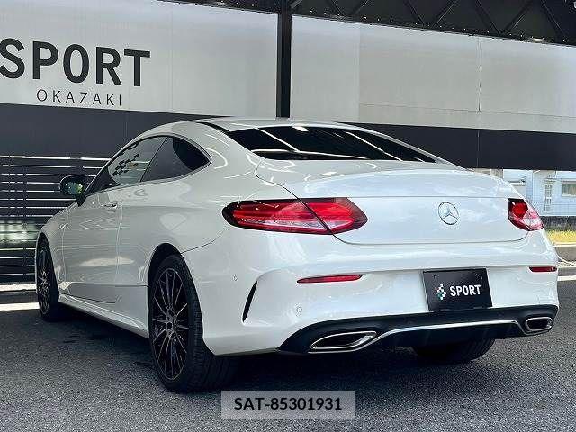 Mercedes Benz C-CLASS 2019-03 297963-13