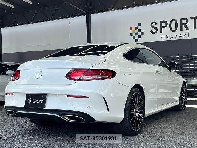 Mercedes Benz C-CLASS 2019-03 297963-12