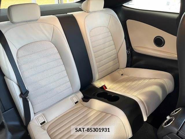 Mercedes Benz C-CLASS 2019-03 297963-1