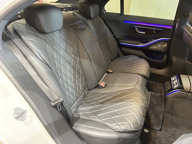 Mercedes Benz S-CLASS 2022-08 4171-10