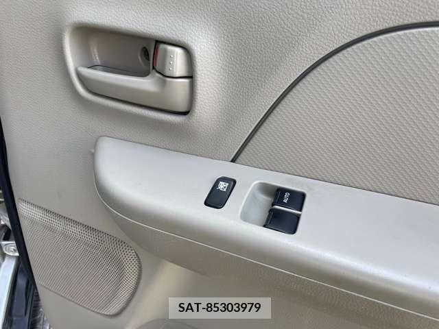 Mazda SCRUM VAN 2017-09 285007-5