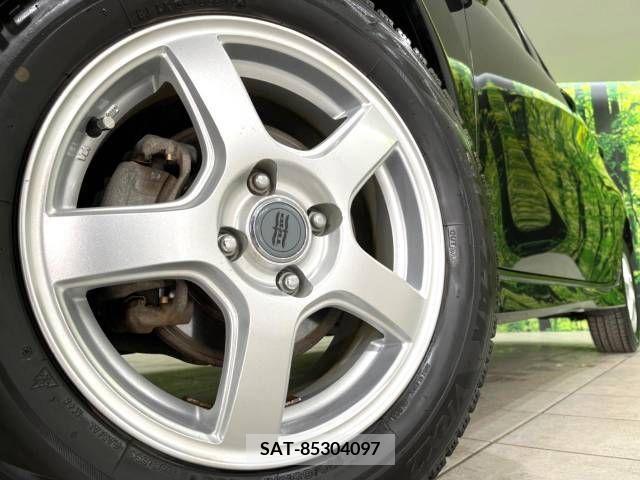 Nissan NOTE 2015-04 255847-13