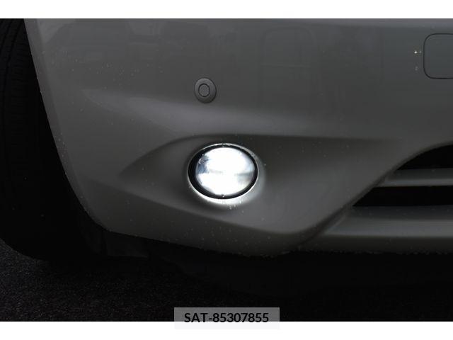 Nissan NOTE 2016-03 335624-20