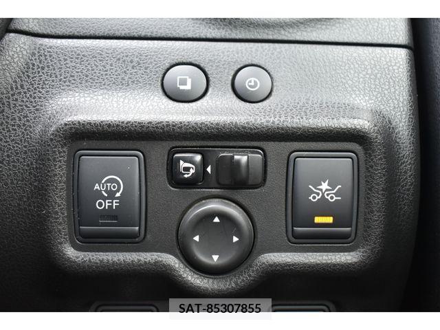 Nissan NOTE 2016-03 335624-7