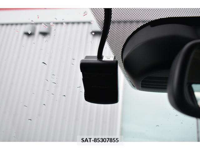 Nissan NOTE 2016-03 335624-6