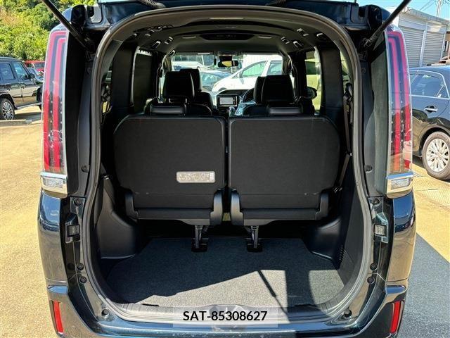 Toyota ESQUIRE 2018-03 359796-5