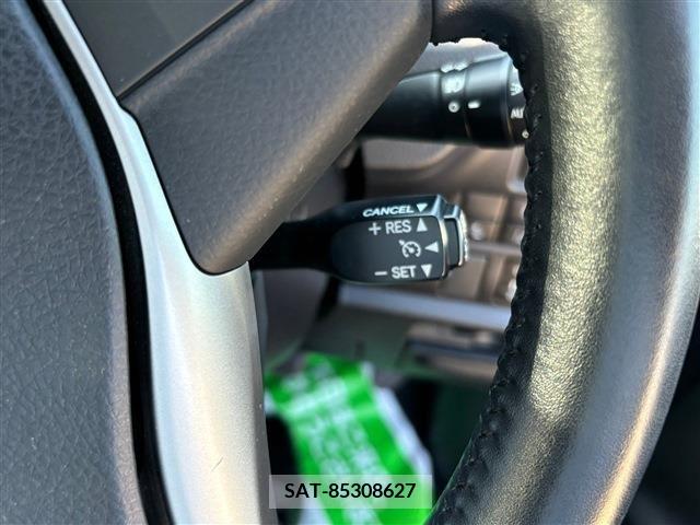 Toyota ESQUIRE 2018-03 359796-25
