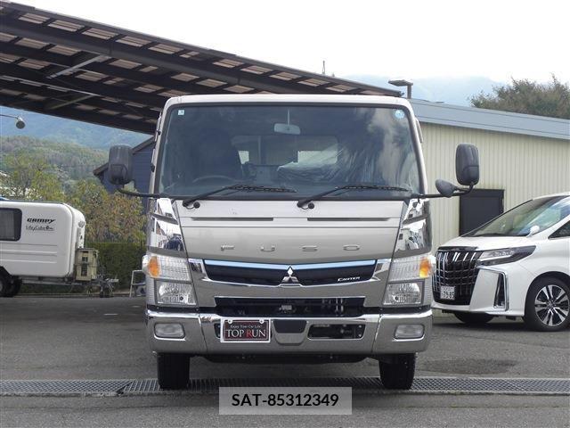 Mitsubishi CANTER 2021-04 399873-1