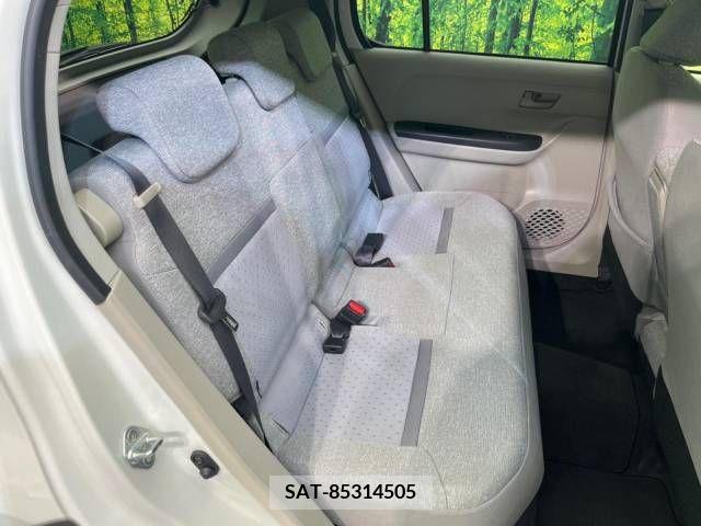 Toyota PASSO 2018-07 377913-9