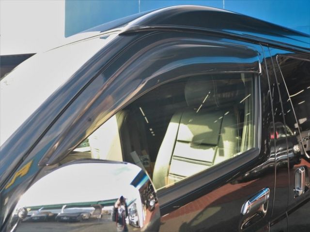Toyota HIACE WAGON 2016-01 175-2