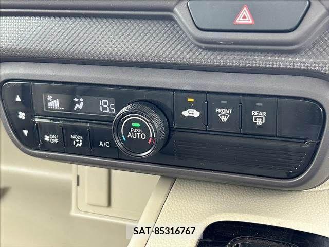 Honda N BOX 2019-05 307031-6