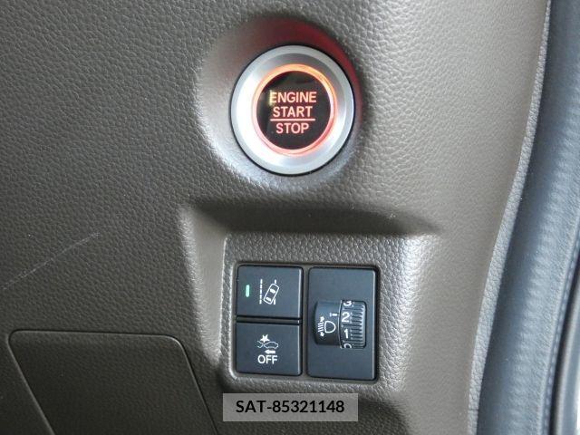 Honda N BOX 2021-04 333856-5