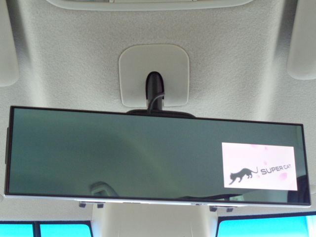 Honda N BOX 2017-10 522-13