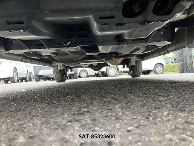 Suzuki EVERY 2014-05 301764-19