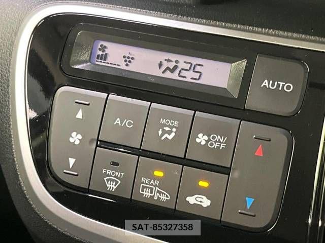 Honda N BOX CUSTOM 2017-06 306702-6