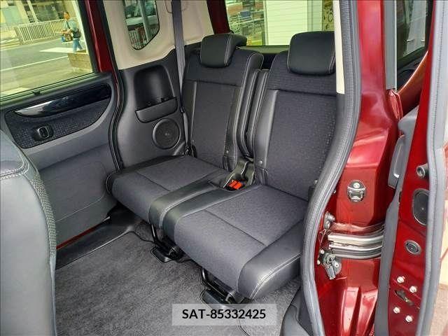 Honda N BOX CUSTOM 2016-03 306794-4