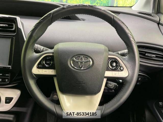 Toyota PRIUS 2017-05 322349-19
