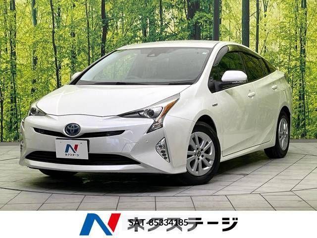 Toyota PRIUS 2017-05 322349-0